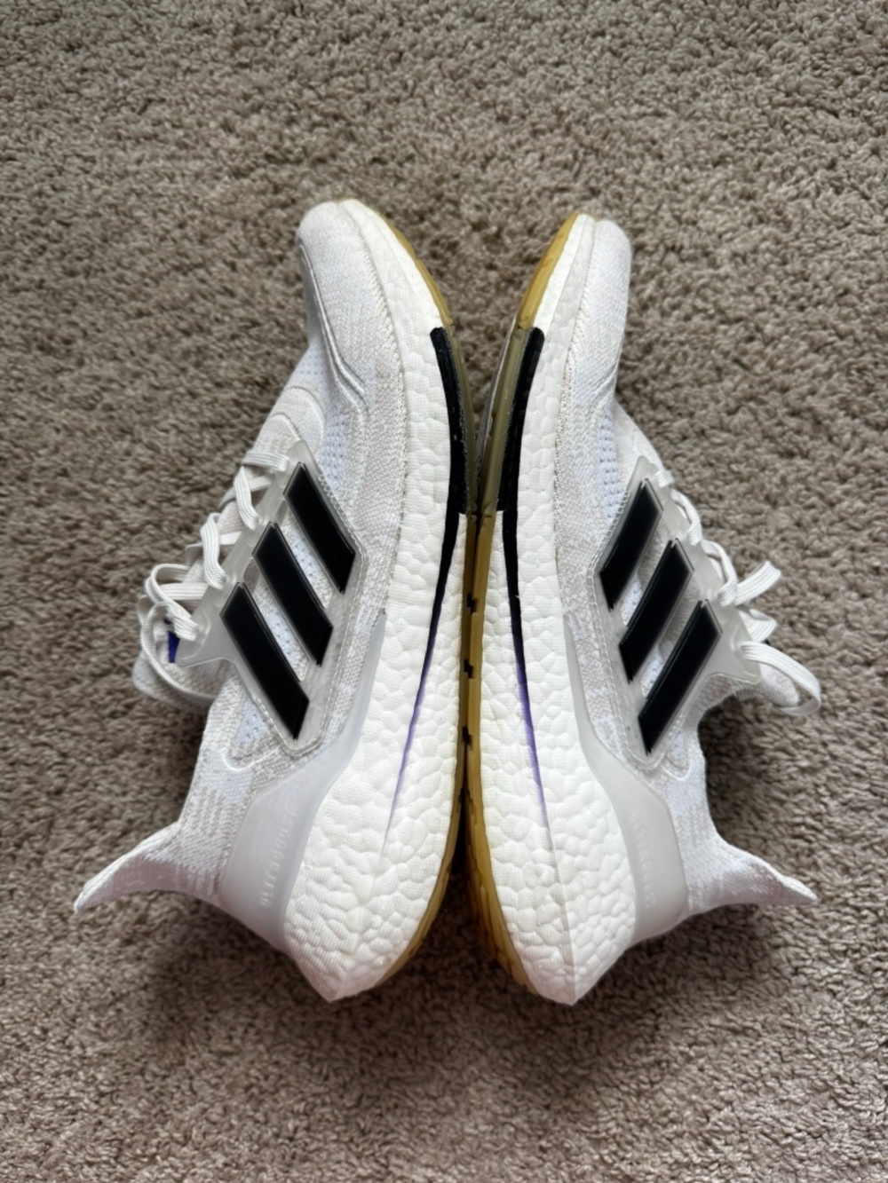 adidas Ultraboost 21 White Black Running Shoes FY0838 Womens Size 9.5 Sneakers - Picture 3 of 8
